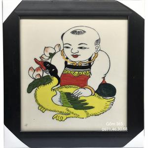Tranh sứ Bát Tràng - Tranh Phú Quý - Em bé ôm vịt